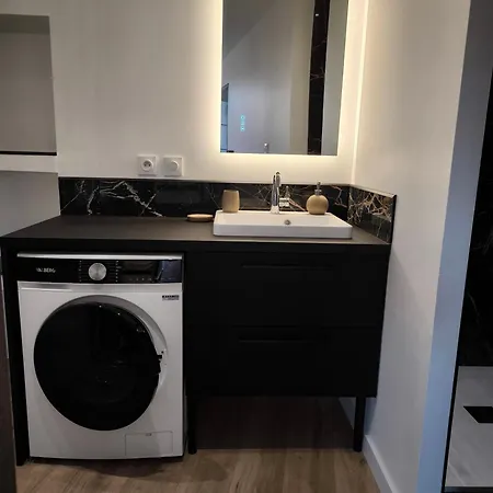Sublime T2 En Plein Centre Climatise Apartment Montelimar Exterior photo