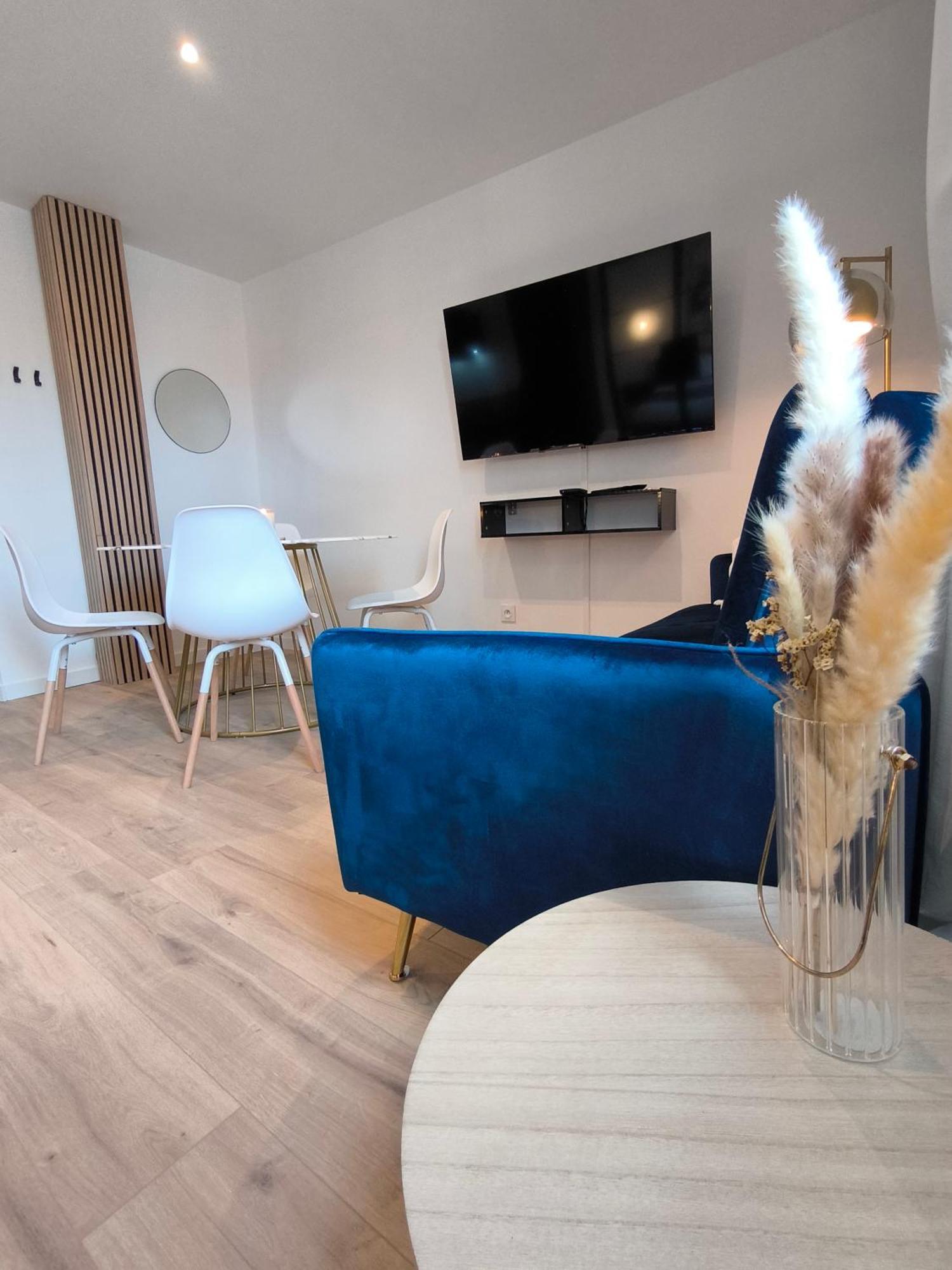 Sublime T2 En Plein Centre Climatise Apartment *